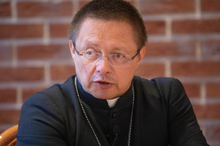 Papież zdecydował. Metropolita łódzki abp Grzegorz Ryś wśród 20 nowych kardynałów 1 Grzegorz Ryś przestanie pełnić funkcję metropolity łódzkiego? Możliwy powrót do Krakowa