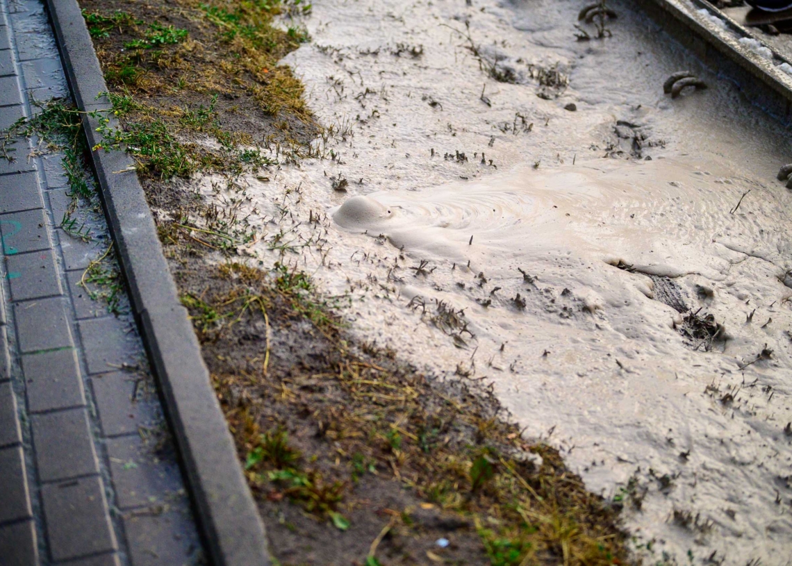Zatrzymanie ruchu tramwajowego na Włókniarzy