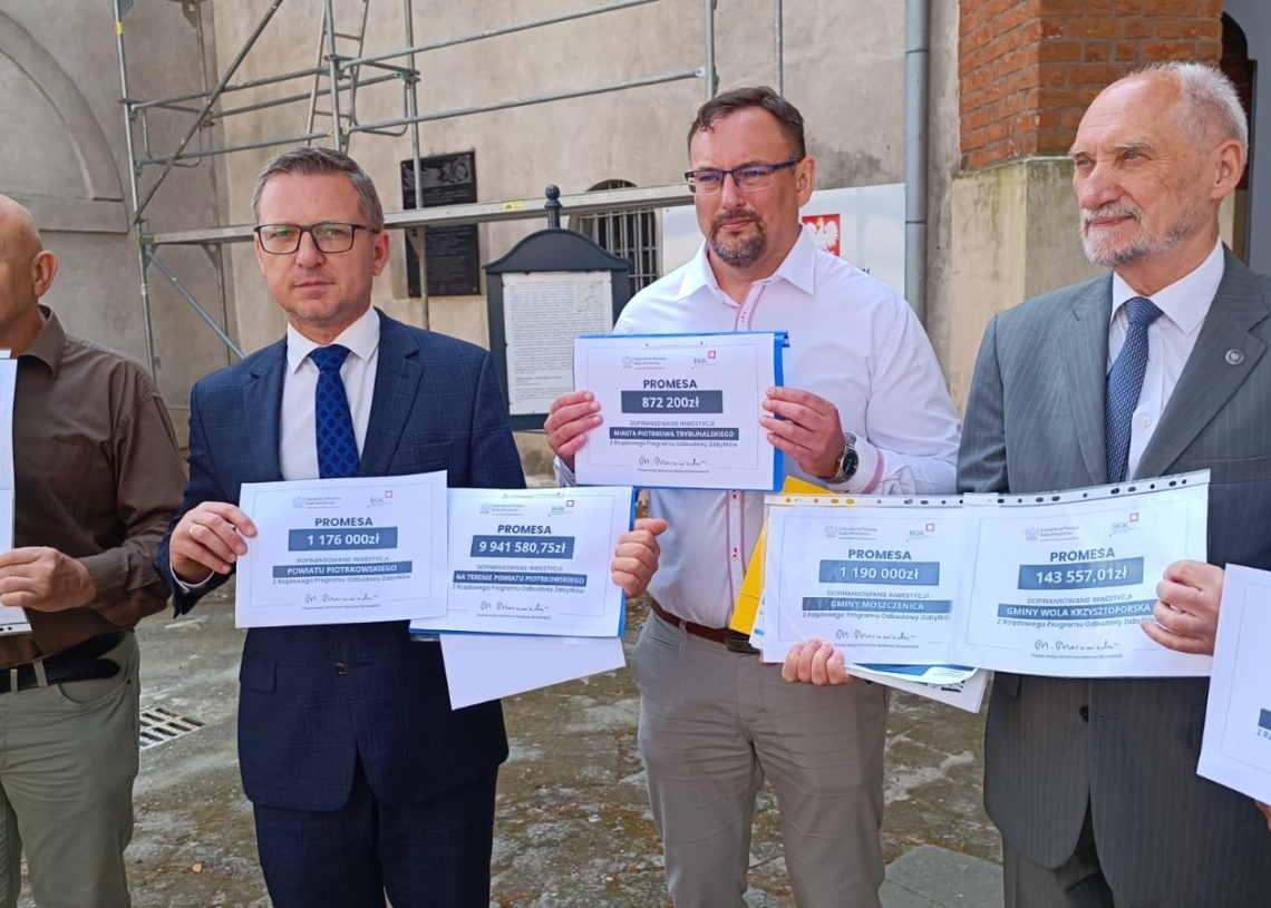 Ratowanie zabytków w Łódzkiem. Przeznaczone na to zostaną środki z Rządowego Programu Odbudowy Zabytków [ZDJĘCIA]
