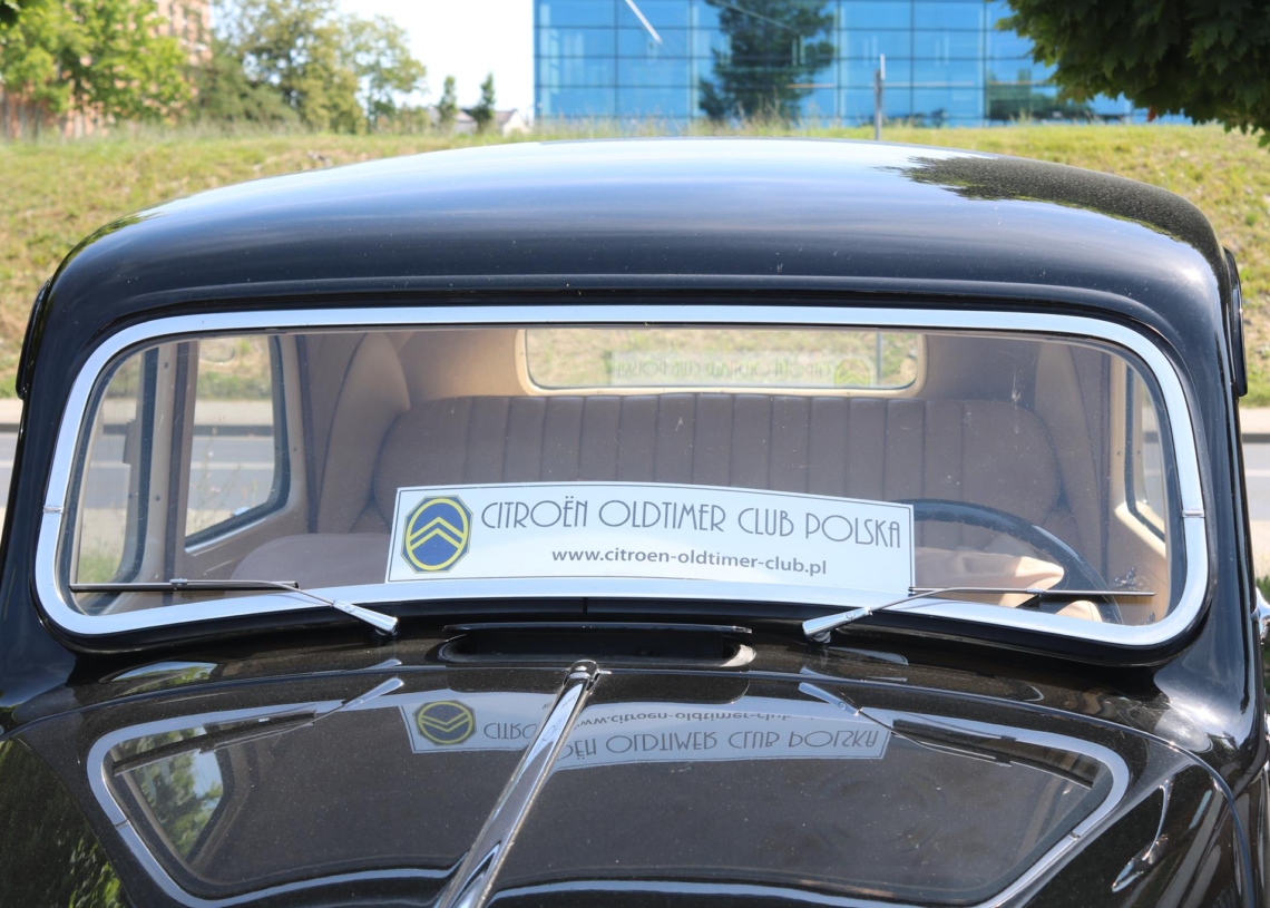 Zlot zabytkowych citroenów w Piotrkowie Trybunalskim  [ZDJĘCIA]