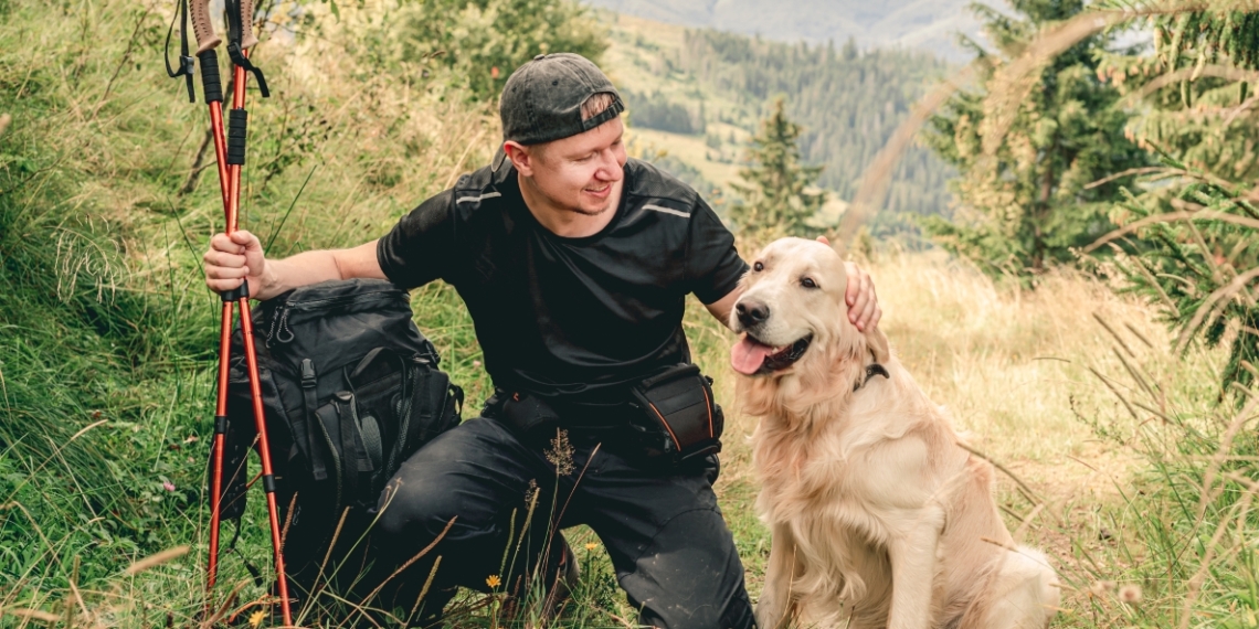 W Beskidy z psem – gdzie na spacer z pupilem w pięknej górskiej scenerii?