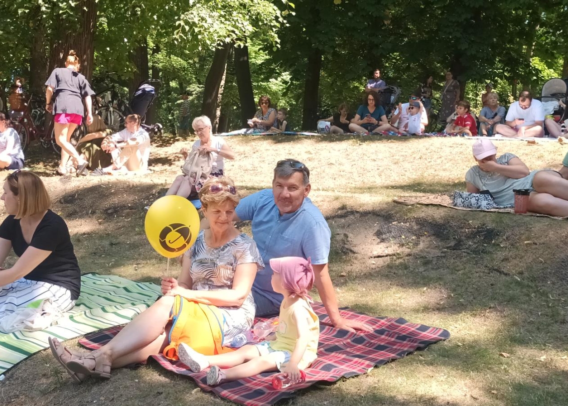 Muzyczne śniadanie na trawie w Skierniewicach