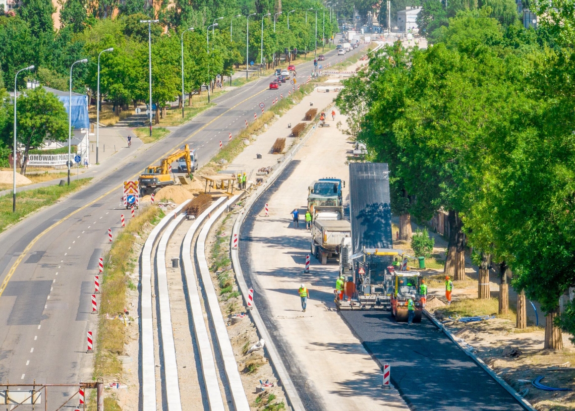Modernizacja Śmigłego-Rydza. Zaczęło się układanie asfaltu