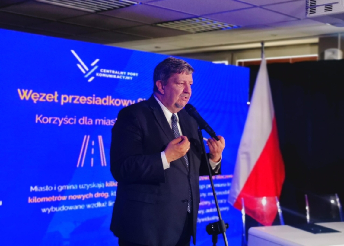 Sieradz: podpisano porozumienie o współpracy ws. budowy węzła przesiadkowego KDP będącego częścią projektu CPK