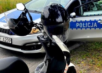 Rawa Mazowiecka: Nietrzeźwy z zakazem kierowania pojazdami chciał przekupić policjantów. Grozi mu 10 lat więzienia
