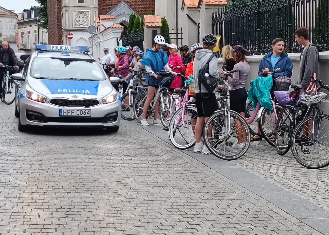 Pielgrzymka rowerowa z Piotrkowa na Jasną Górę