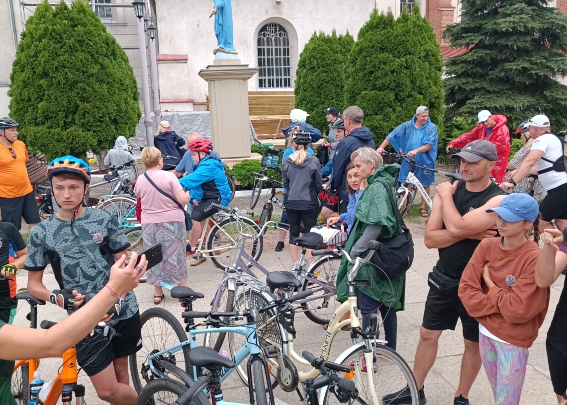Pielgrzymka rowerowa z Piotrkowa na Jasną Górę