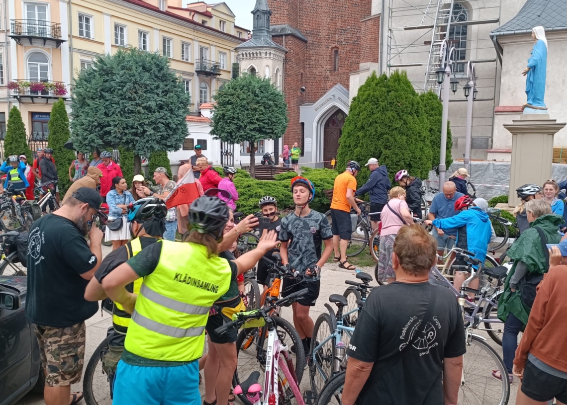 Pielgrzymka rowerowa z Piotrkowa na Jasną Górę