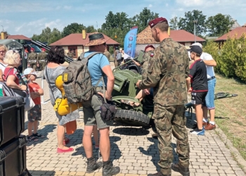 Piknik wojskowy w Uniejowie