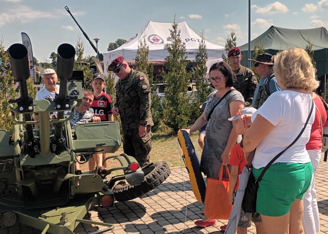 Piknik wojskowy w Uniejowie