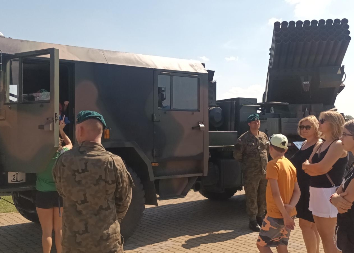 Piknik wojskowy w Uniejowie