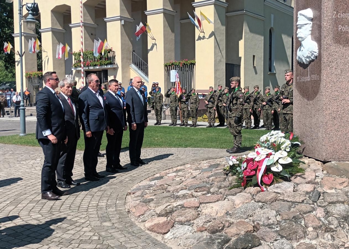 Obchody Święta Wojska Polskiego i X Skierniewickie Spotkania z Historią [ZDJĘCIA]