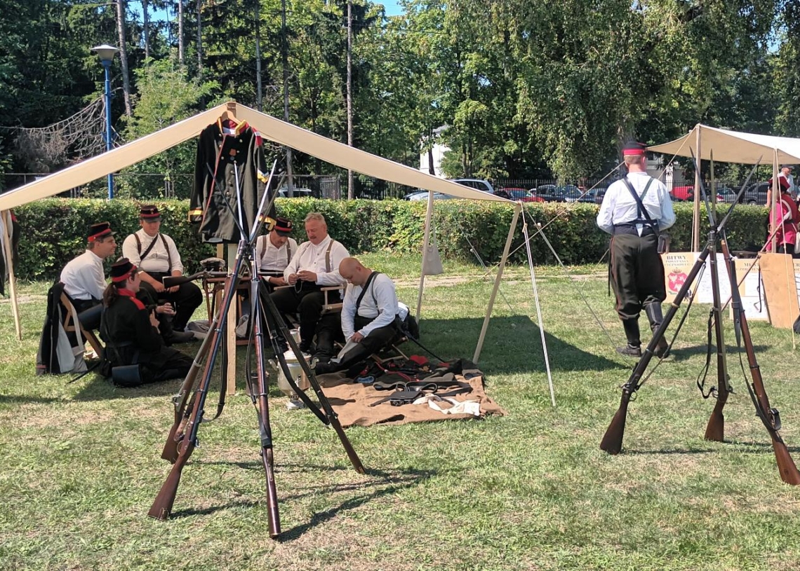 Obchody Święta Wojska Polskiego i X Skierniewickie Spotkania z Historią [ZDJĘCIA]