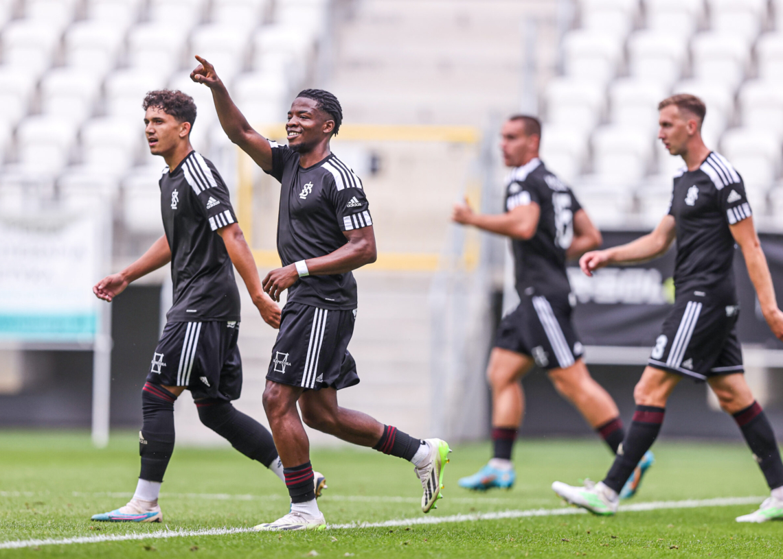 27.08.2023 LODZ, ALEJA UNI LUBELSKIEJ STADION WLADYSLAWA KROLA PILKA NOZNA, 2 LIGA PILKARSKA MECZ ( GAME ) LKS 2 II LODZ - KKS KALISZ NZ KELECHUKWU IBE-TORTI RADOSC, BRAMKA, GOL FOTO LUKASZ GROCHALA/CYFRASPORT