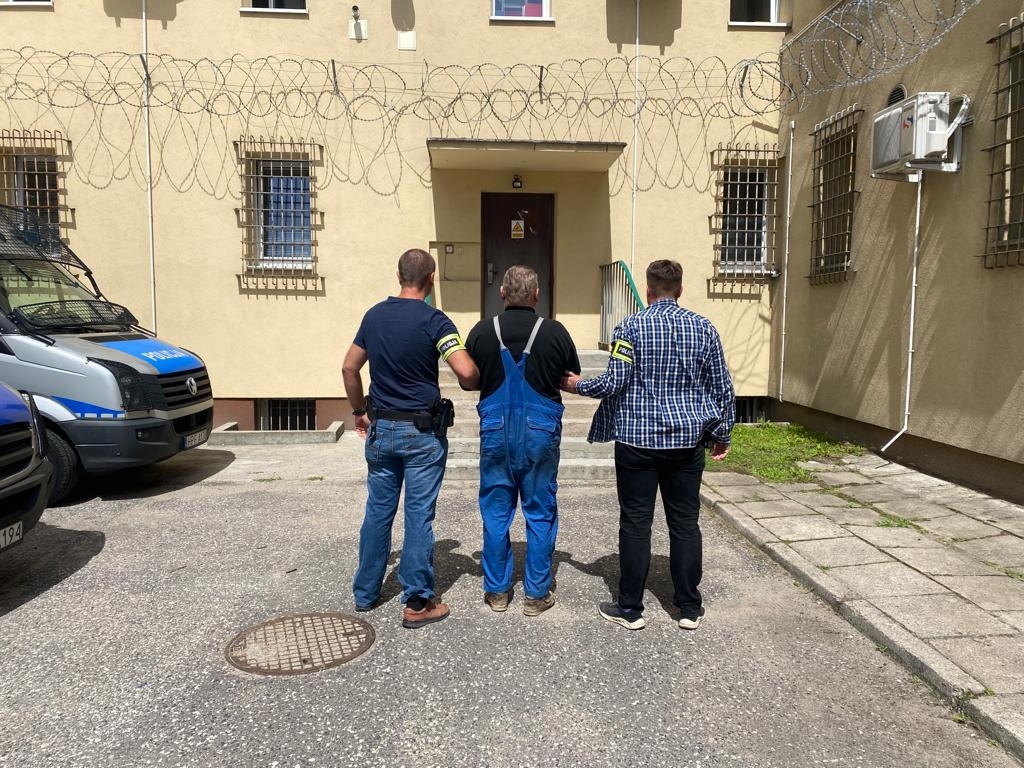 Nieprzekupni policjanci z Grabicy. Problemy 54-latka 1 Nieprzekupni policjanci z Grabicy