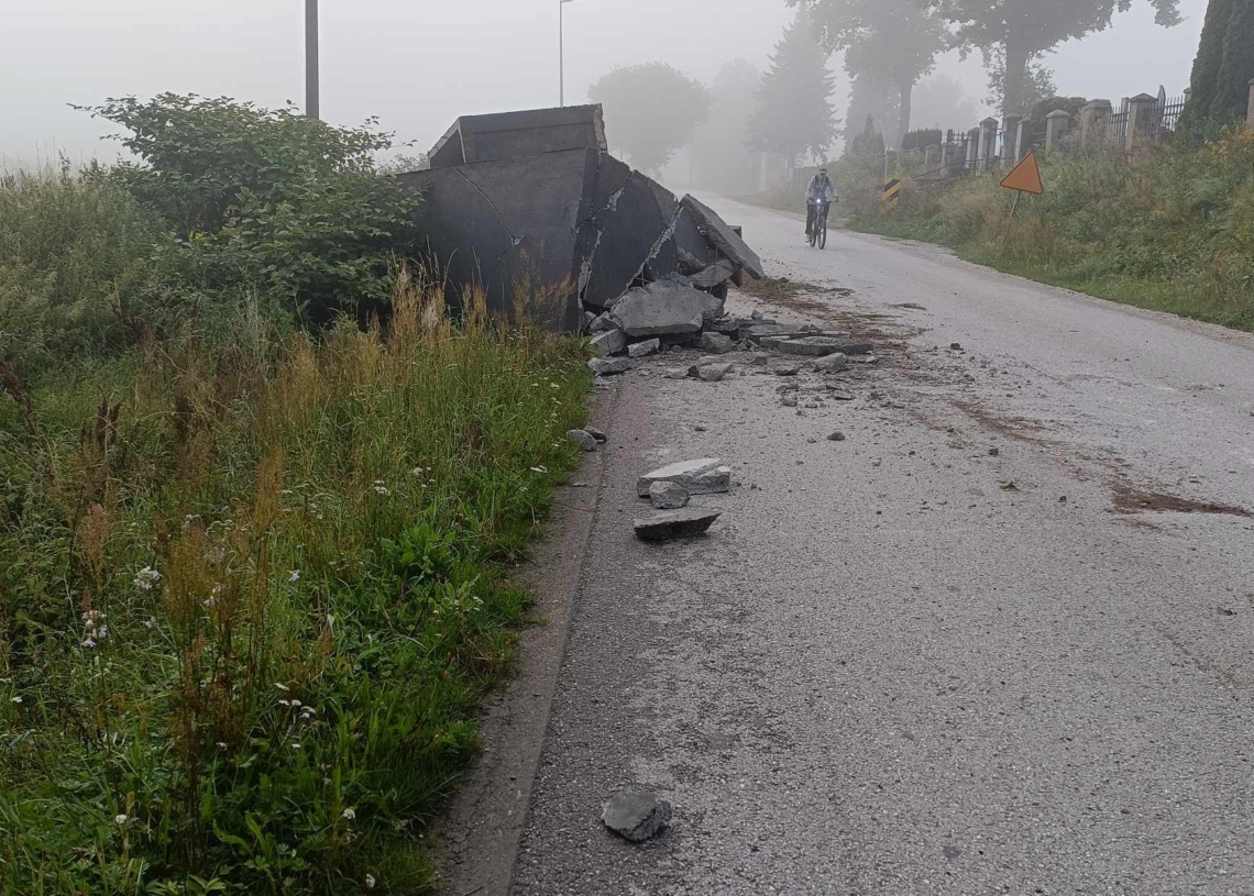 Betonowe szamba zgubione w miejscowości Milejowiec
