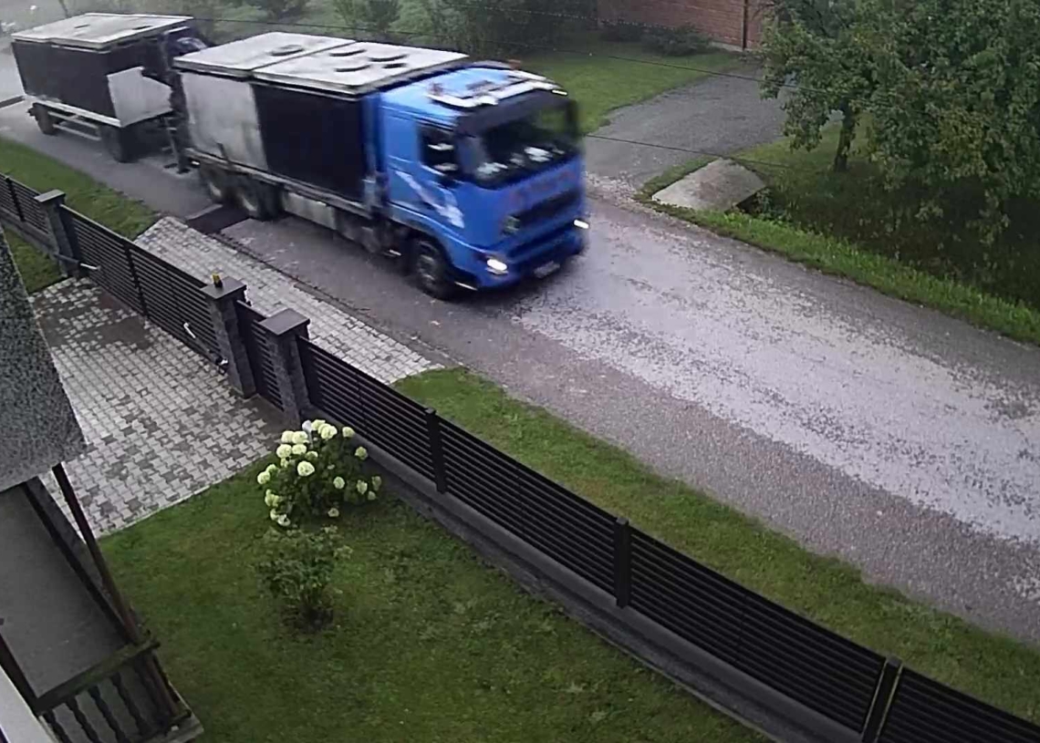 Betonowe szamba zgubione w miejscowości Milejowiec