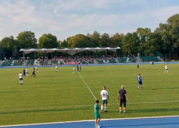 Unia lepsza od Warty w 3-ligowych derbach województwa