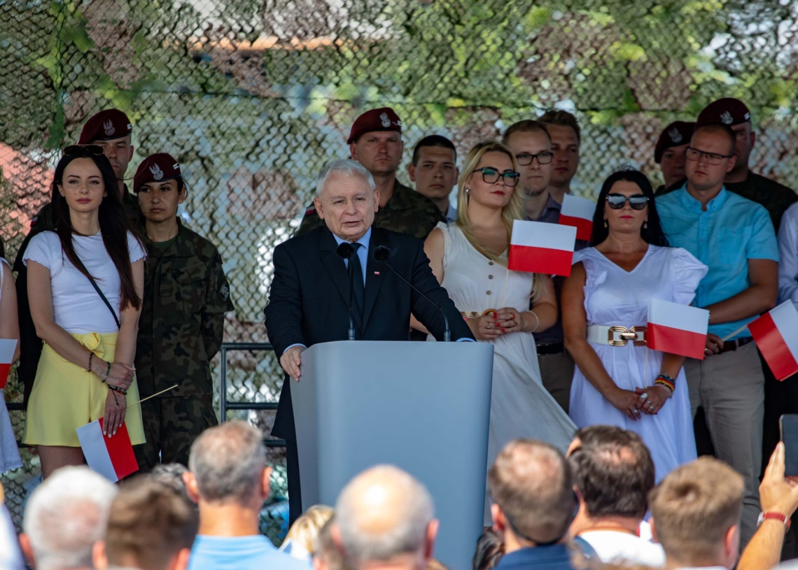 Wicepremier Jarosław Kaczyński na pikniku wojskowym w Uniejowie [ZDJĘCIA]