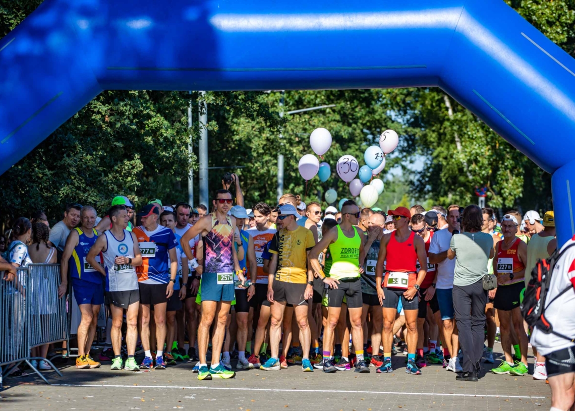 Mororun w Aleksandrowie Łódzkim. 9. bieg na Święto Wojska Polskiego [ZDJĘCIA]