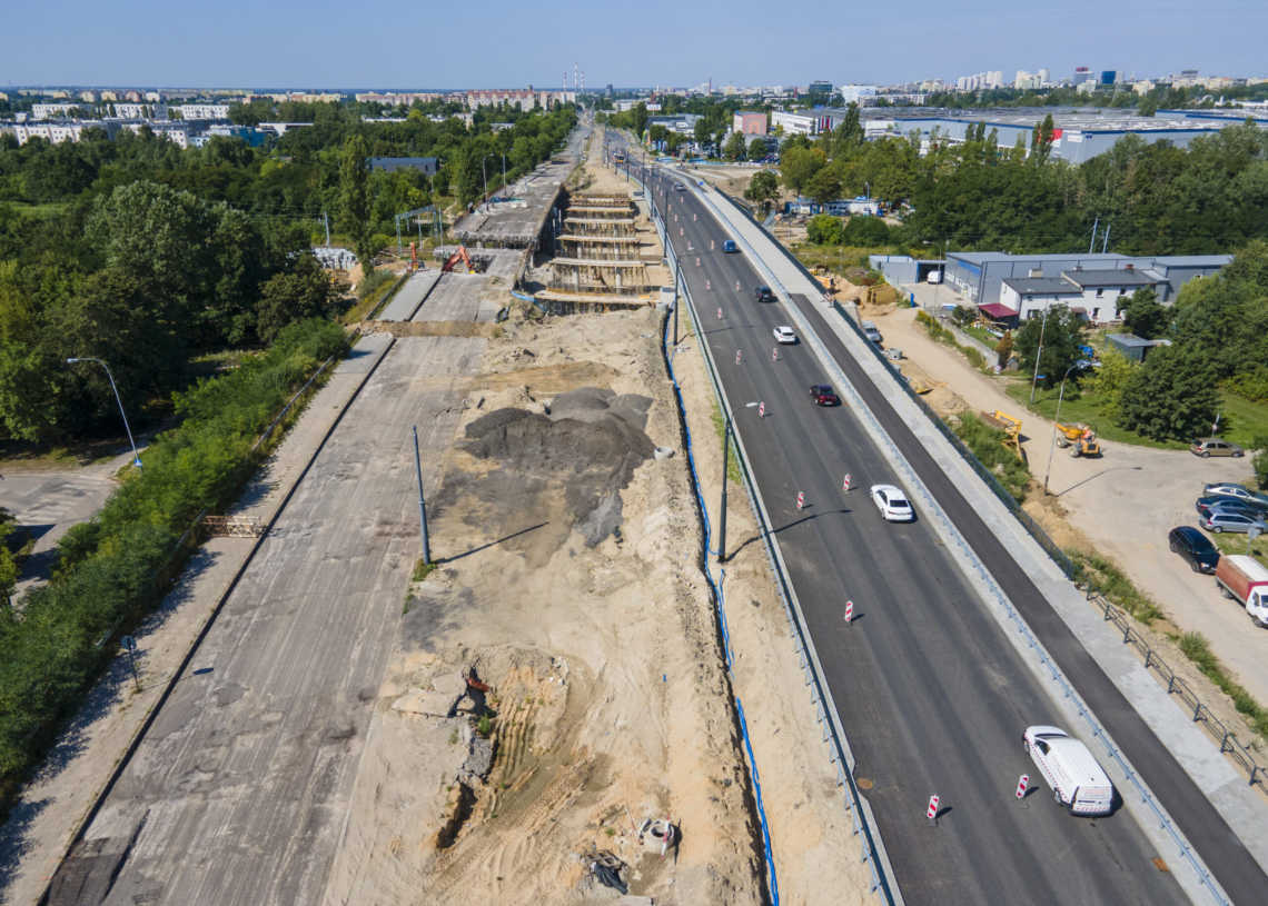 Modernizacja wiaduktów na Przybyszewskiego. Rozpoczął się demontaż południowej estakady [ZDJĘCIA]