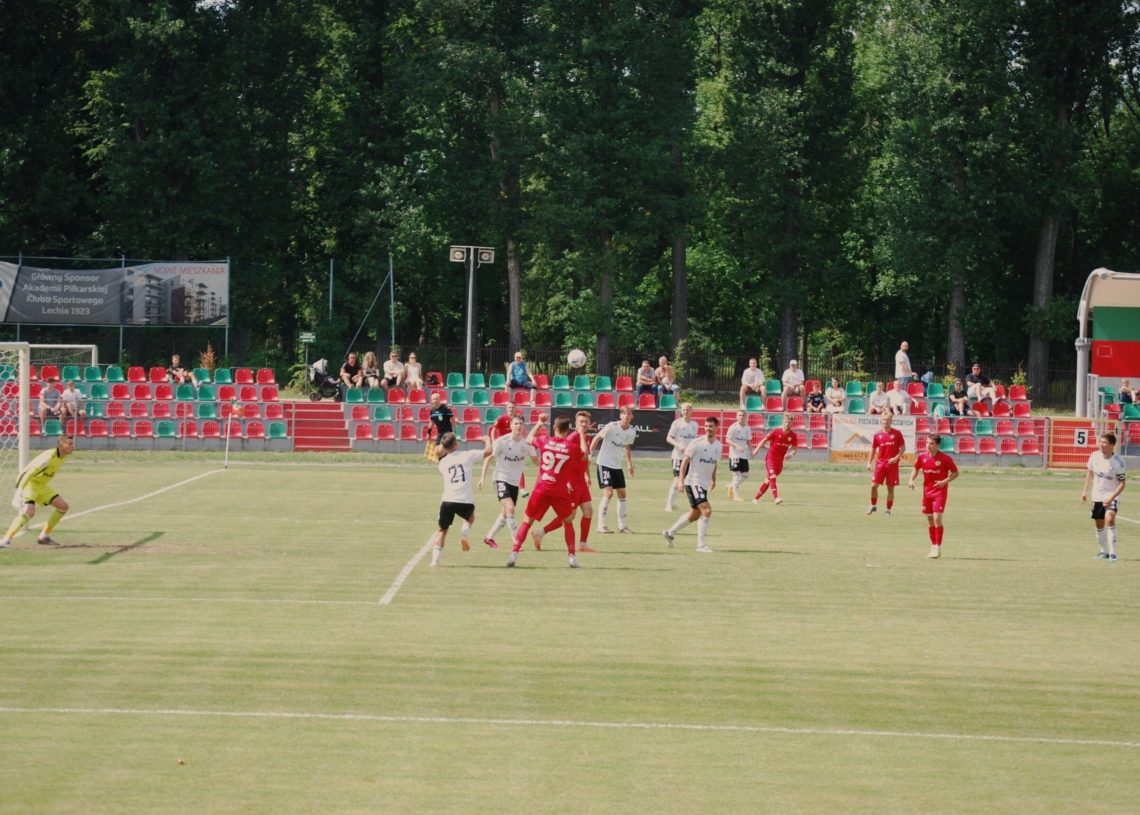 Lechia Tomaszów Mazowiecki - Legia II Warszawa 4:2