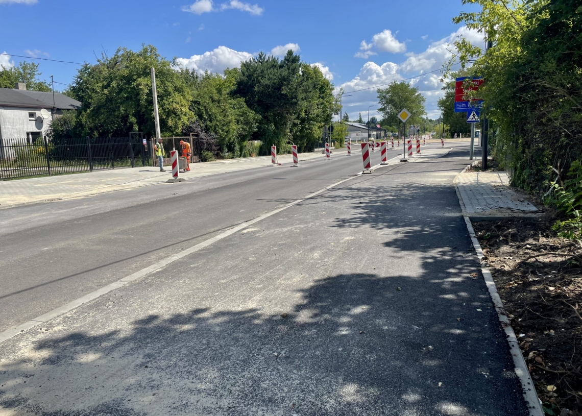 Budowa ronda u zbiegu ulic Pomorskiej, Krokusowej i Edwarda trwa już 7 miesięcy [ZDJĘCIA + WIDEO]