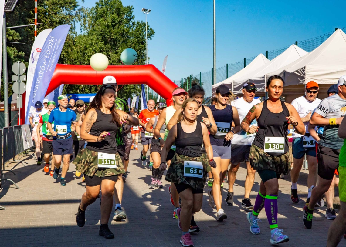 Mororun w Aleksandrowie Łódzkim. 9. bieg na Święto Wojska Polskiego [ZDJĘCIA]