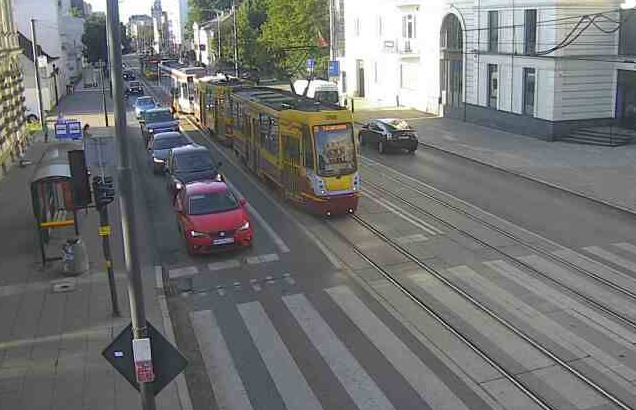 zatrzymanie ruchu tramwajowego na ulicy Piotrkowskiej