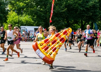 Bieg Pizza Run w łódzkim parku Poniatowskiego [ZDJĘCIA]