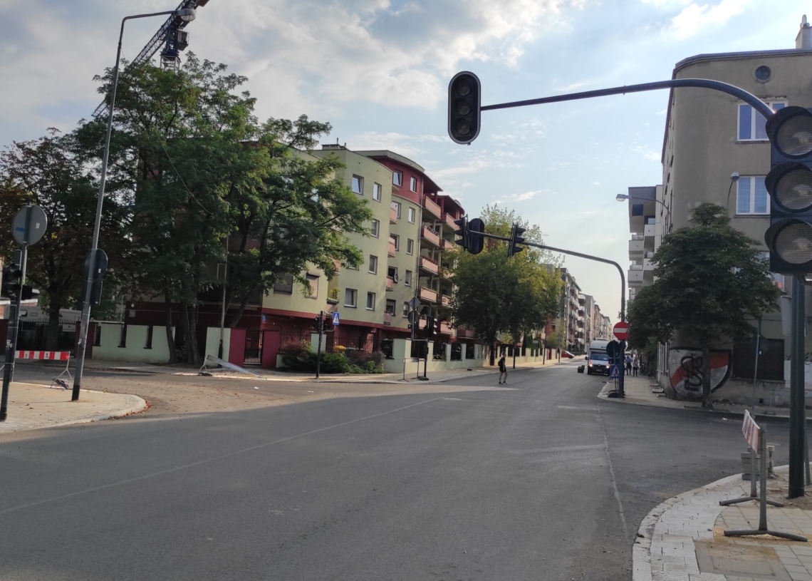 Zakończył się remont ulicy Struga. Od piątku na jej części będą obowiązywały dwa kierunki ruchu