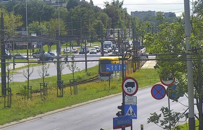 zatrzymanie ruchu tramwajów na Włókniarzy