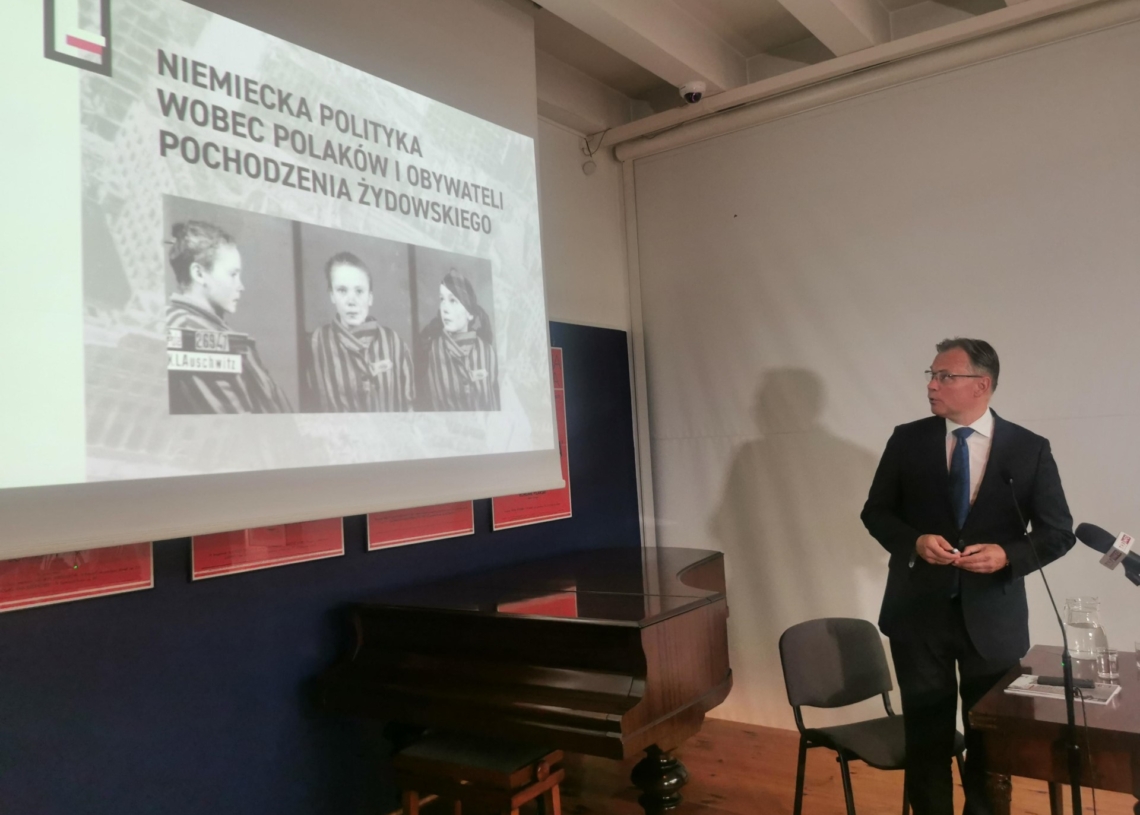 Arkadiusz Mularczyk o reparacjach wojennych od Niemiec