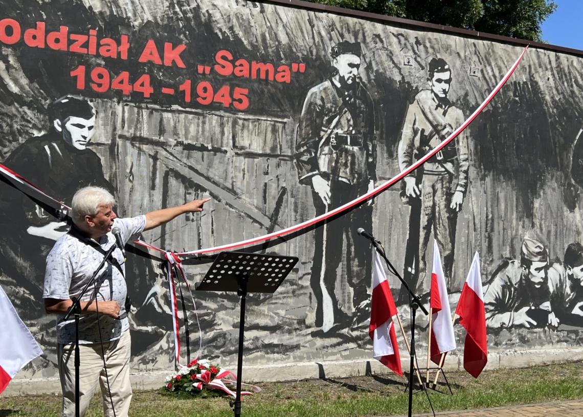 W Koluszkach odsłonięto mural poświęcony żołnierzom AK