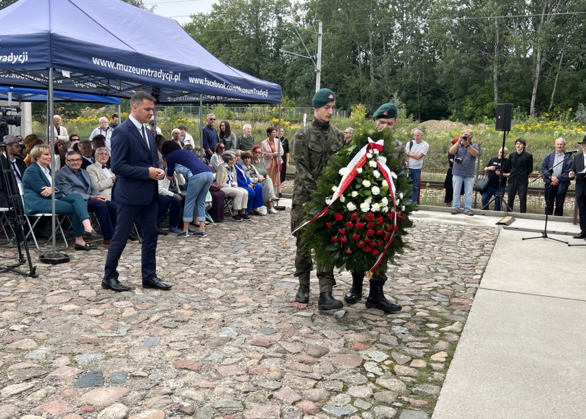 79. rocznica likwidacji Litzmannstadt Getto. Uroczystości na stacji Radegast [ZDJĘCIA, WIDEO]