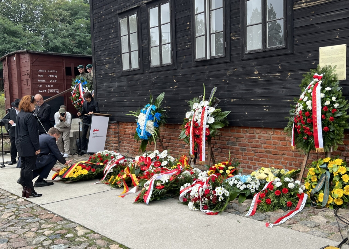 79. rocznica likwidacji Litzmannstadt Getto. Uroczystości na stacji Radegast [ZDJĘCIA, WIDEO]