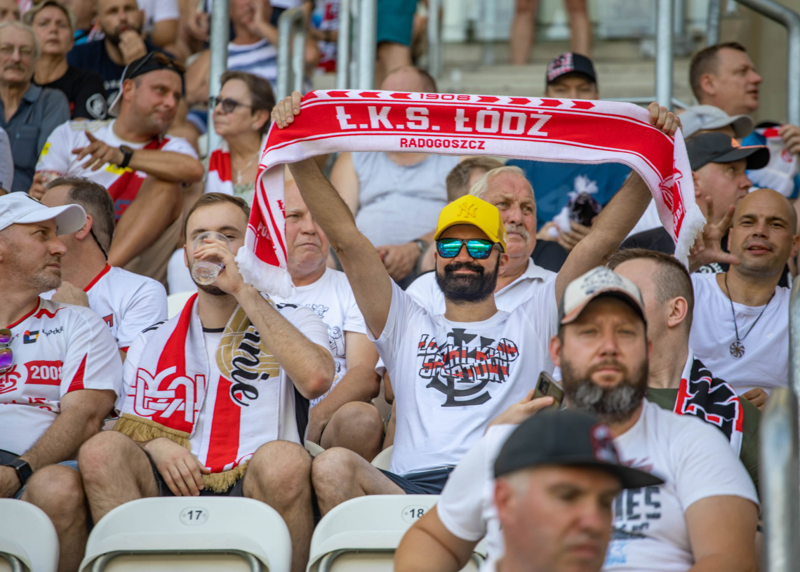 Doping kibiców w meczu ŁKS Łódź - Pogoń Szczecin