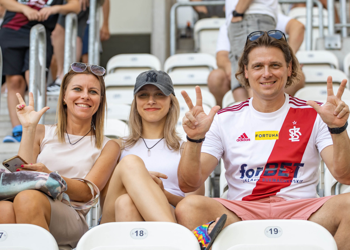 Doping kibiców w meczu ŁKS Łódź - Pogoń Szczecin