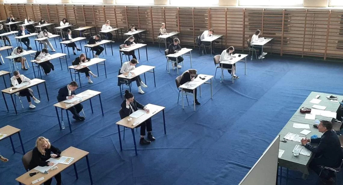 Poprawkowe egzaminy maturalne