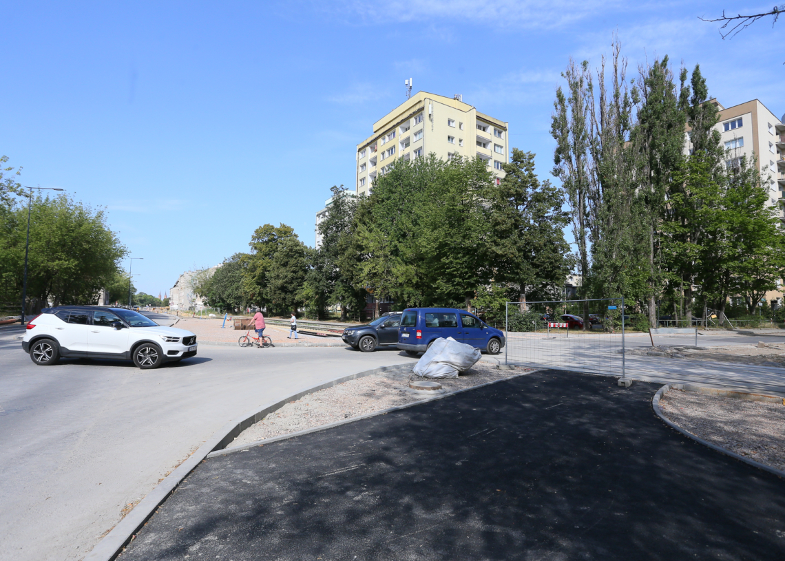 Modernizacja ulicy Wojska Polskiego. Pod koniec wakacji ma być przejezdny kolejny odcinek