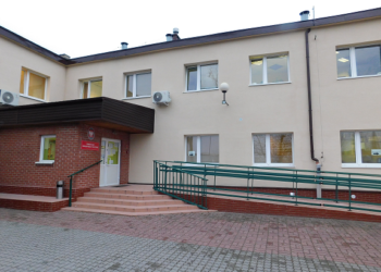osób bezrobotnych