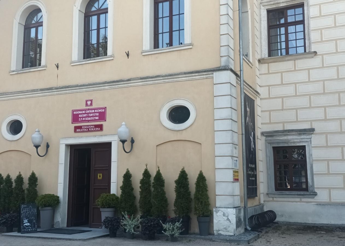 W kręgu symbolizmu - wystawa w Działoszynie