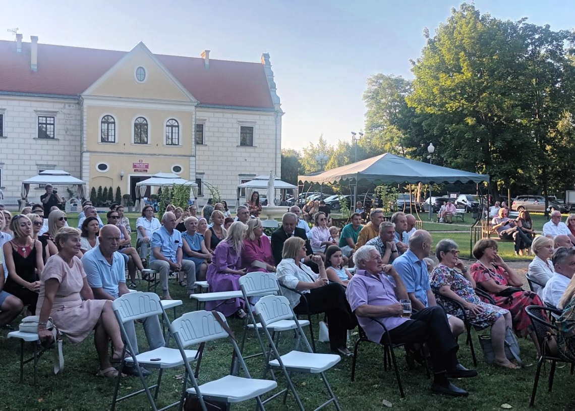 W kręgu symbolizmu - wystawa w Działoszynie