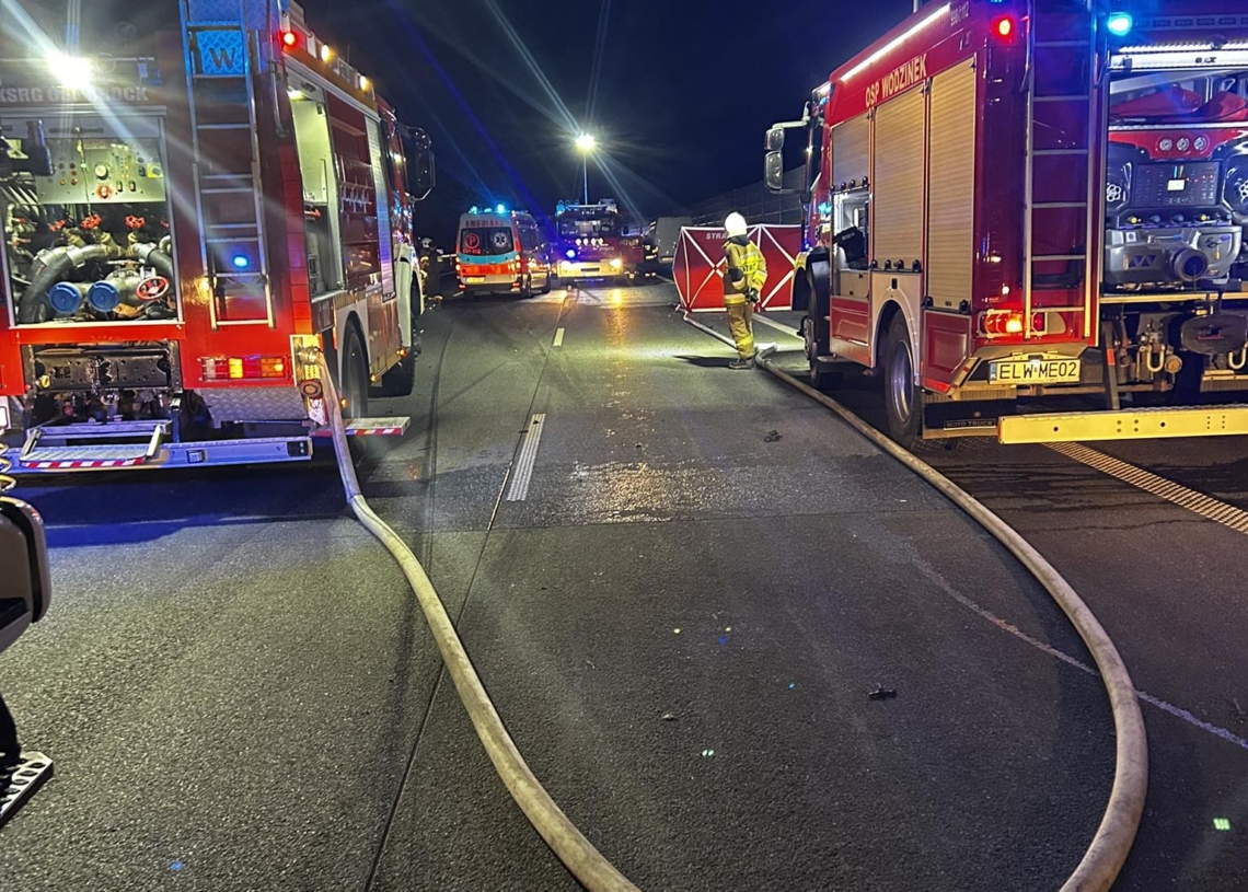 Wypadek śmiertelny na A1. Trzy osoby nie żyją, w tym dziecko