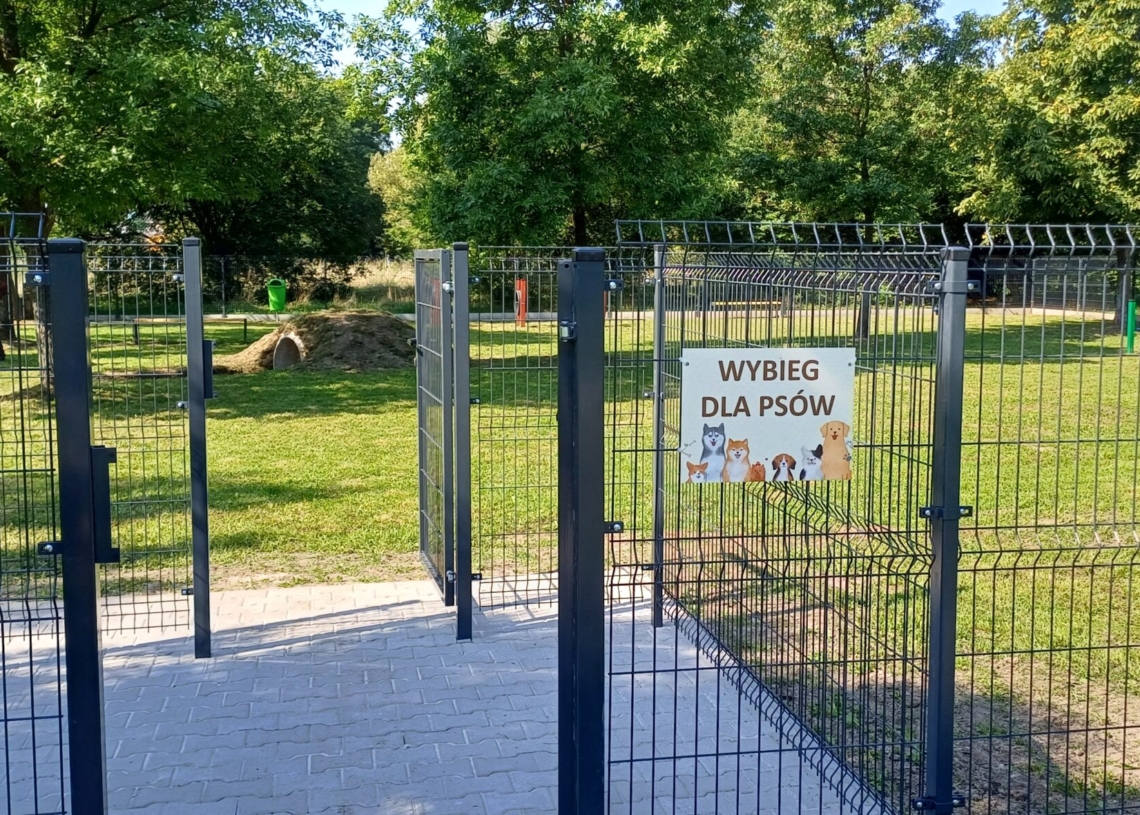 Plac zabaw dla zwierząt w Tomaszowie Mazowieckim. Fot.: Monika Gosławska