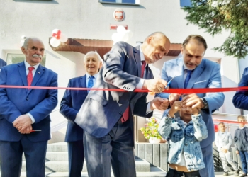 Oficjalne otwarcie Szkoły Podstawowej w Srocku. Placówka została rozbudowana i zmodernizowana