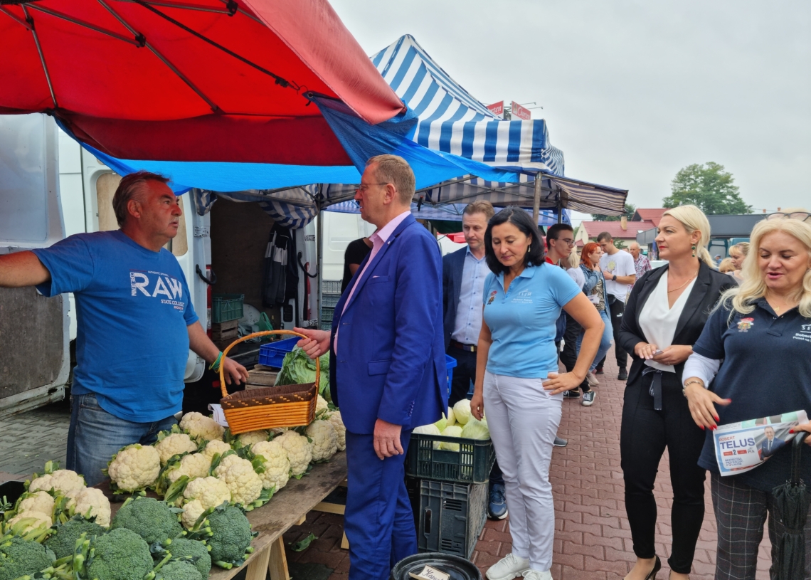 Robert Telus w Rawie Mazowieckiej o pomocy dla sadowników