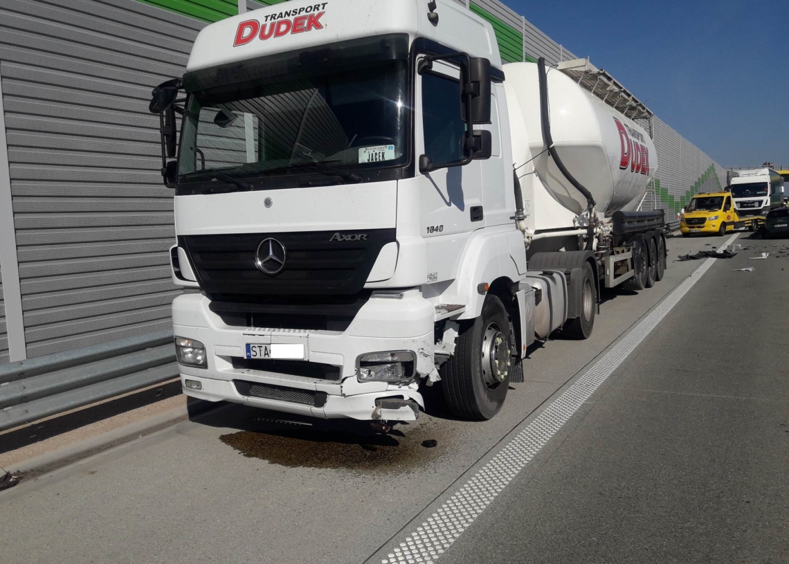 Wypadek na A1 w kierunku Katowic