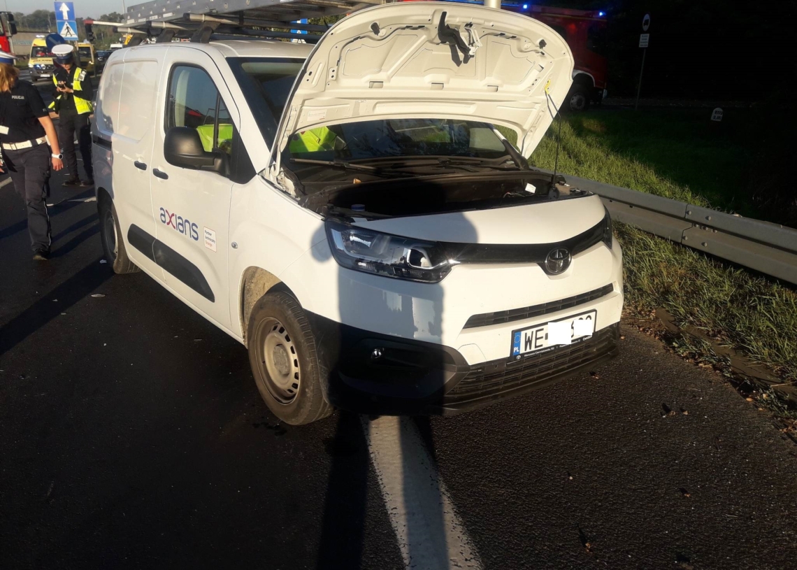 Wypadek busa z nielegalnymi imigrantami w Piotrkowie