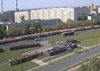 Zatrzymanie ruchu tramwajów na alei Piłsudskiego i ul. Rokicińskiej z powodu zaniku napięcia 9 zatrzymanie ruchu tramwajów na alei Piłsudskiego